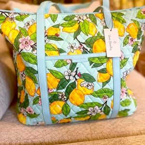 Trimmed Vera Large Bag in Lemon Grove